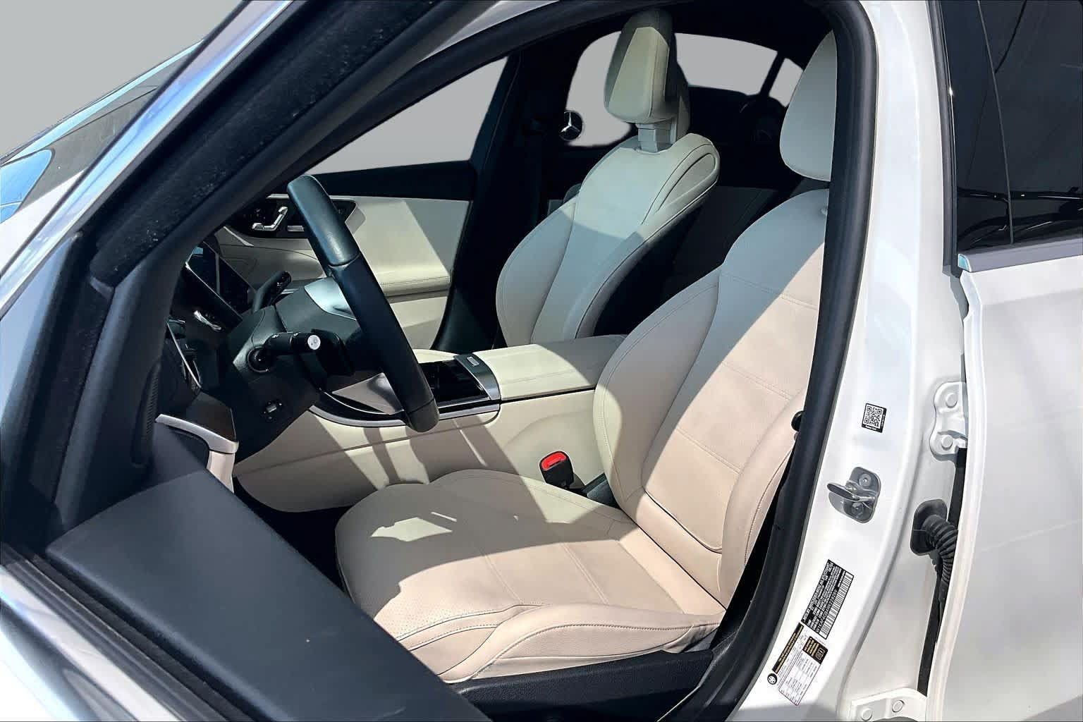 Certified 2024 Mercedes-Benz C 300 Sedan image 8