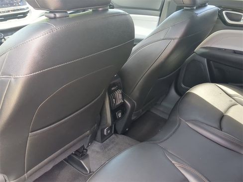 Used 2022 Jeep Compass Limited image 13