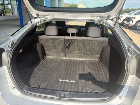 Used 2018 Toyota Prius Two w/ Prius Two Safety Plus Package FWD image 26