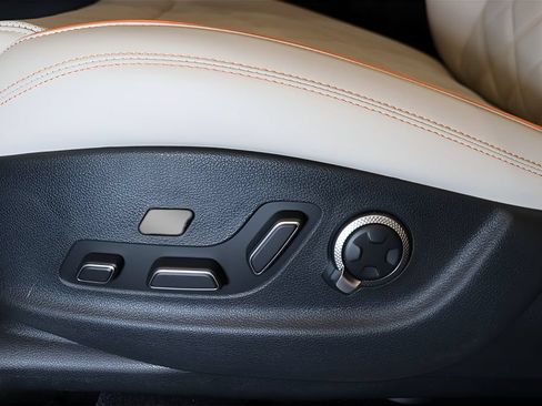 New 2026 Genesis GV70 3.5T Sport Prestige AWD/4WD image 9