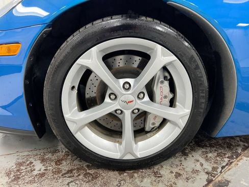 Used 2011 Chevrolet Corvette Grand Sport w/ Preferred Equipment Group RWD image 25