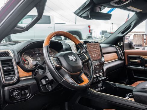 Used 2019 RAM 3500 Limited image 16