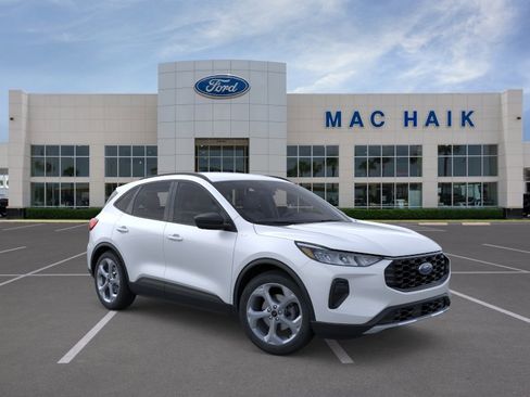 New 2026 Ford Escape ST-Line w/ Tech Pack #1 FWD image 7