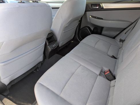 Used 2019 Subaru Outback 2.5i Premium image 23