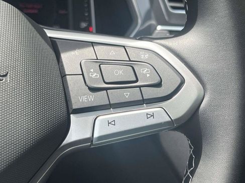 Used 2023 Volkswagen Tiguan SEL R-Line AWD/4WD image 35