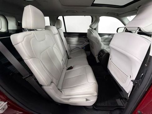 Used 2021 Jeep Grand Cherokee L Overland w/ Advanced Protech Group III AWD/4WD image 31