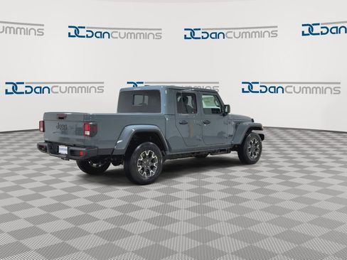 New 2026 Jeep Gladiator Sport AWD/4WD image 8