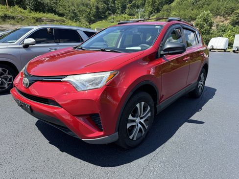 Used 2017 Toyota RAV4 LE w/ All Weather Liner Package AWD/4WD image 3