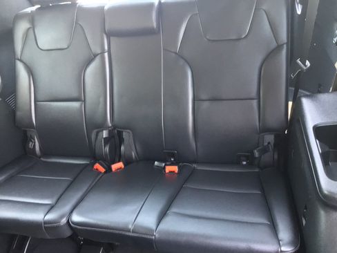 Used 2022 Kia Telluride EX w/ Towing Package AWD/4WD image 16