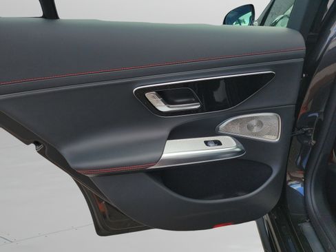 Used 2026 Mercedes-Benz E 53 AMG e 4MATIC Sedan image 20