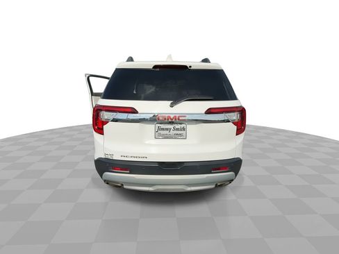 Certified 2022 GMC Acadia SLT FWD image 8