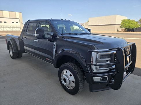 Used 2024 Ford F450 Platinum AWD/4WD image 3