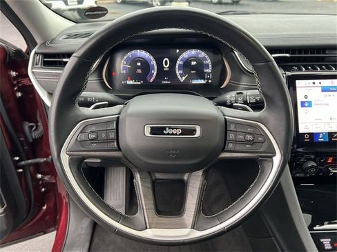 Used 2021 Jeep Grand Cherokee L Limited image 11