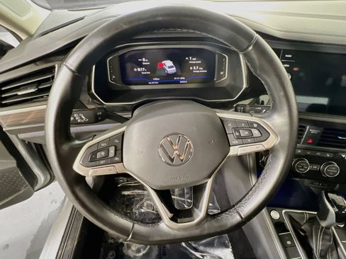 Used 2023 Volkswagen Jetta SEL FWD image 11