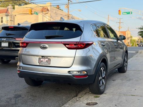Used 2020 Kia Sportage LX AWD/4WD image 7
