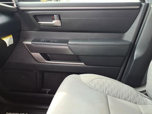 Used 2023 Toyota Tundra SR5 AWD/4WD image 27