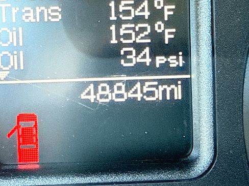 Used 2024 RAM 1500 Classic SLT image 38