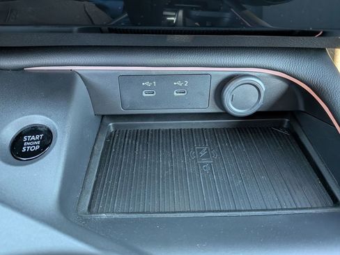 New 2026 Nissan Sentra SR w/ SR Premium Package image 19