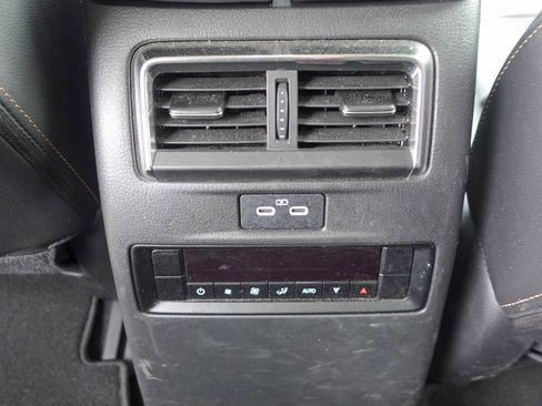 Certified 2024 MAZDA CX-90 3.3 Turbo w/ Preferred Plus image 25