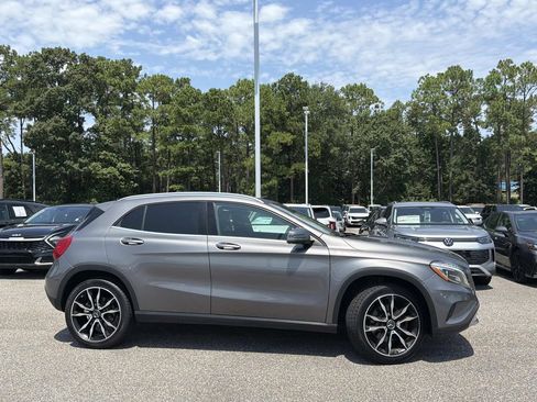 Used 2015 Mercedes-Benz GLA 250 4MATIC image 3