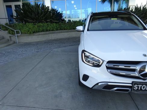 Used 2022 Mercedes-Benz GLC 300 image 32
