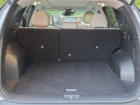 Used 2022 Hyundai Tucson Limited image 14