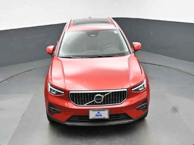 Used 2023 Volvo XC40 B4 Plus w/ Driver Assist Package FWD image 43