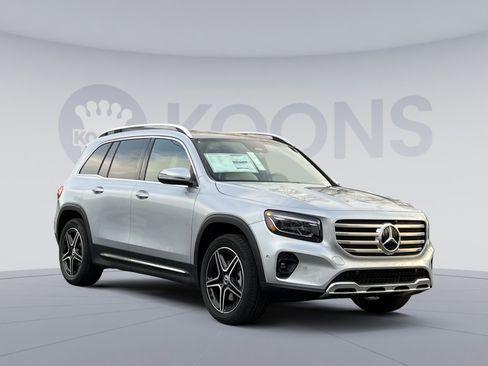 New 2026 Mercedes-Benz GLB 250 GLB 250 image 8
