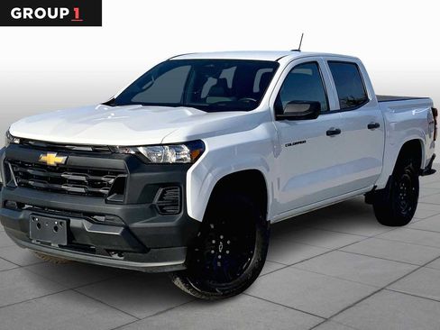 Used 2025 Chevrolet Colorado W/T w/ WT Custom Package image 1