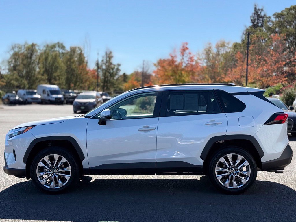 Used 2025 Toyota RAV4 XLE Premium w/ Weather Package AWD/4WD image 2