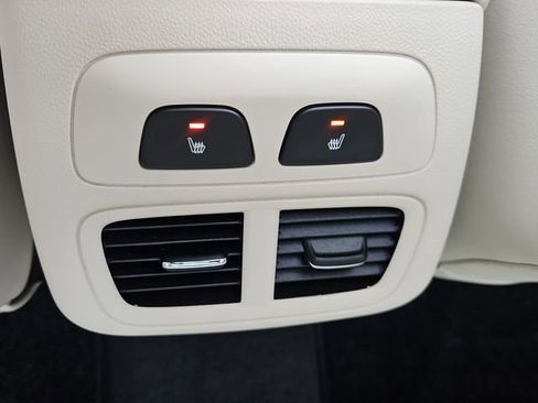 Used 2023 Buick Envision Avenir AWD/4WD image 51