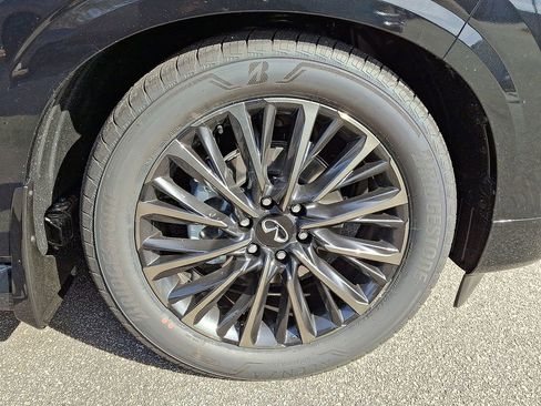 New 2026 INFINITI QX80 Autograph w/ Premium Cargo Package image 5