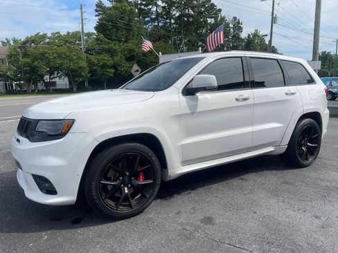 Used 2017 Jeep Grand Cherokee SRT AWD/4WD image 3