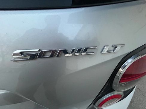 Used 2015 Chevrolet Sonic LT image 8
