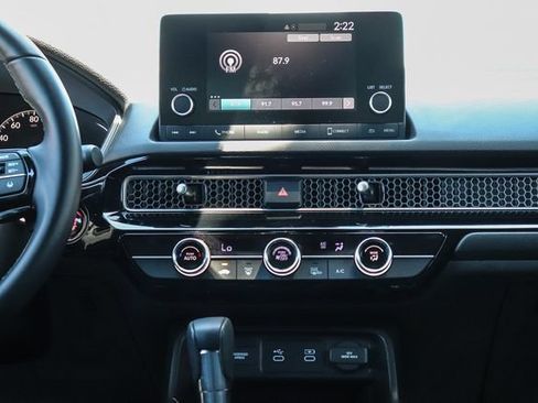Used 2025 Honda Civic Sport image 15