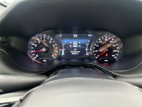 Used 2023 Jeep Compass Trailhawk AWD/4WD image 11