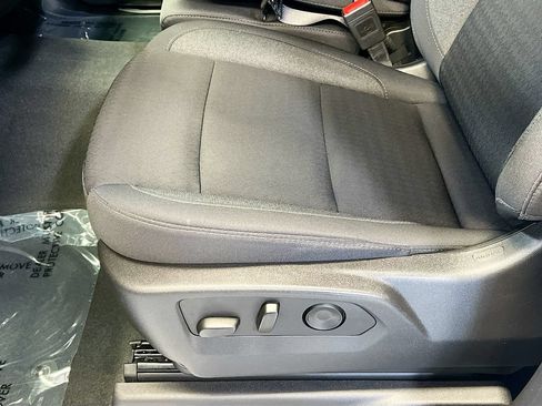 Used 2025 Chevrolet Silverado 1500 LT Trail Boss AWD/4WD image 19