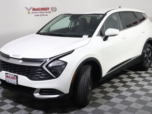 Used 2023 Kia Sportage LX image 19