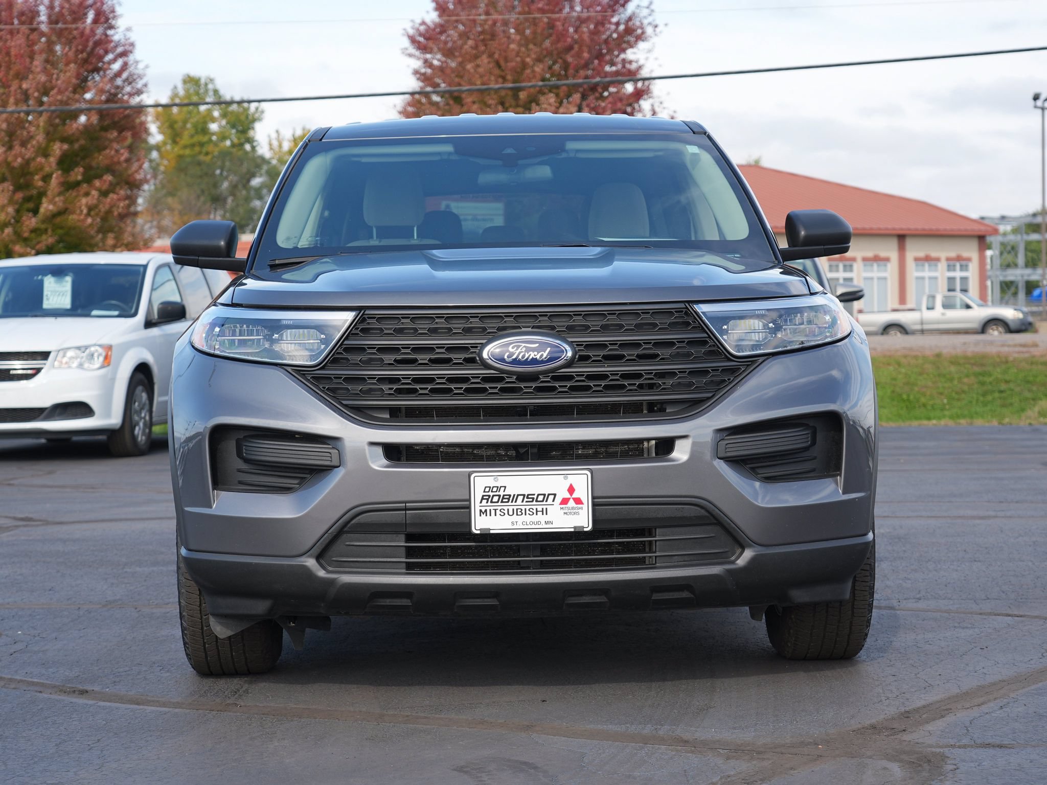 Used 2022 Ford Explorer 4WD w/ Class IV Trailer Tow Package image 9