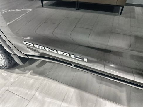 New 2026 GMC Sierra 1500 SLT image 14