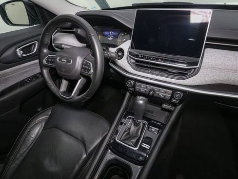 Used 2022 Jeep Compass Latitude AWD/4WD image 19