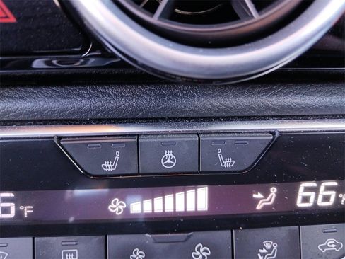 Used 2023 Nissan Sentra SR w/ SR Premium Package image 25