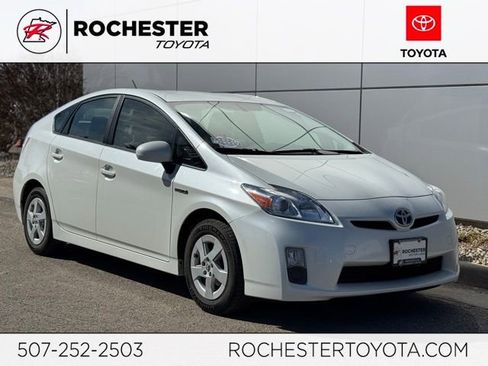 Used 2011 Toyota Prius Two image 1