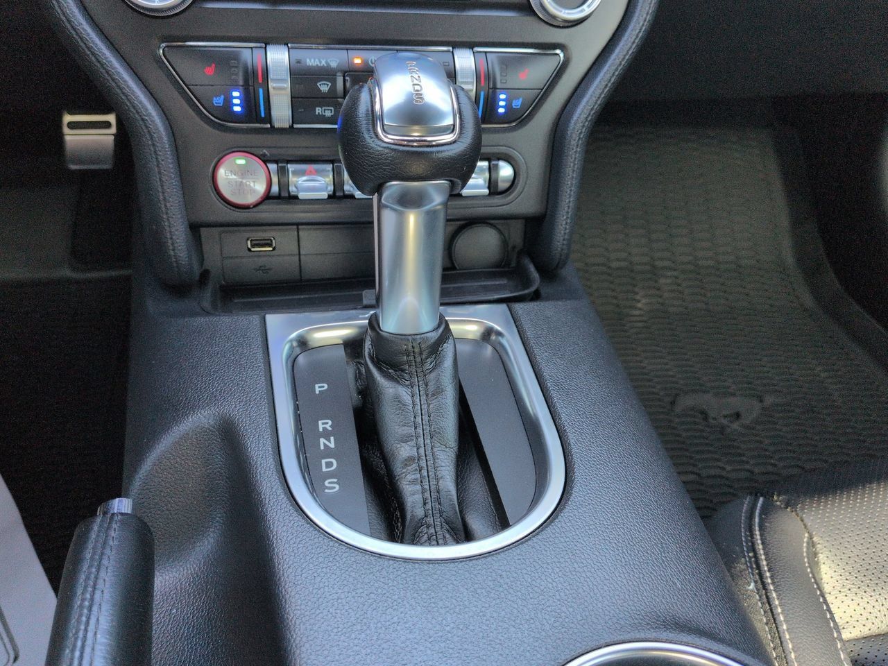 Used 2022 Ford Mustang Premium w/ Security Package RWD image 18