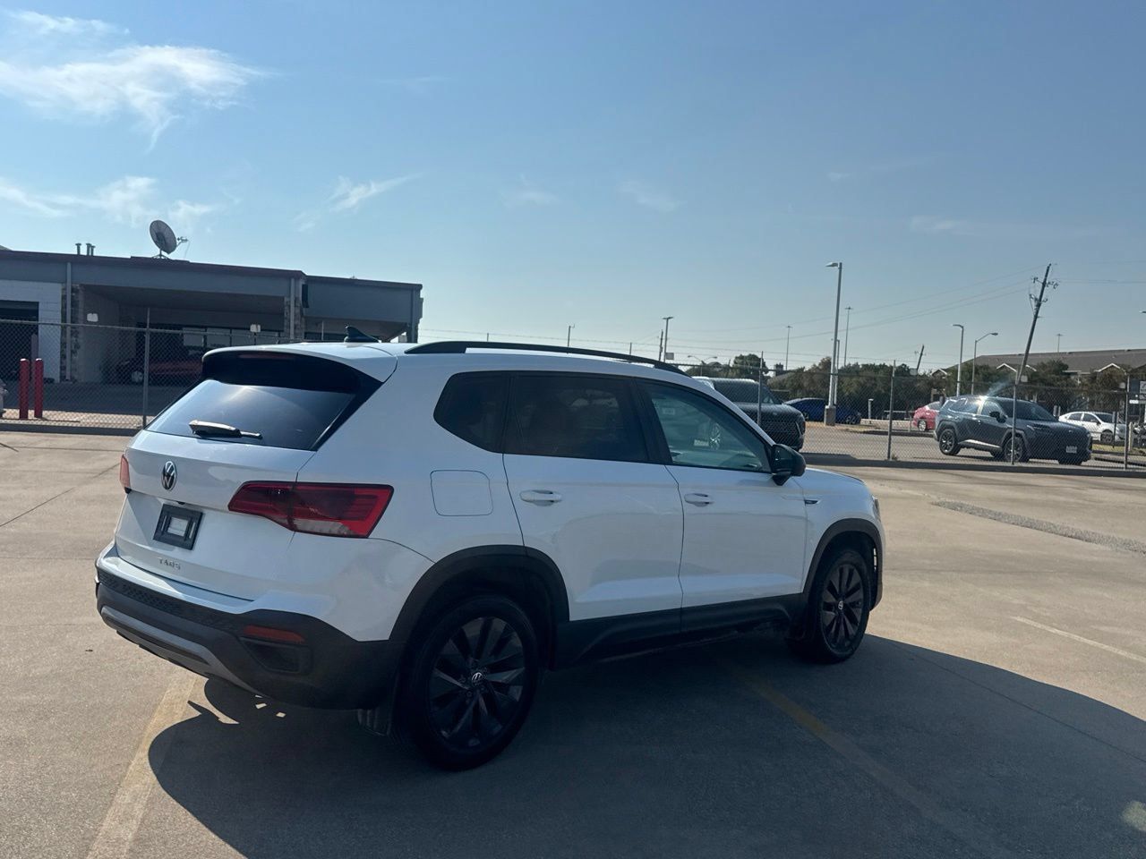 Used 2022 Volkswagen Taos S FWD image 23