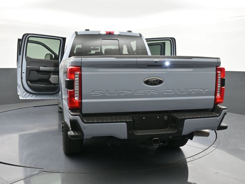 Used 2024 Ford F250 Lariat w/ Lariat Ultimate Package image 43