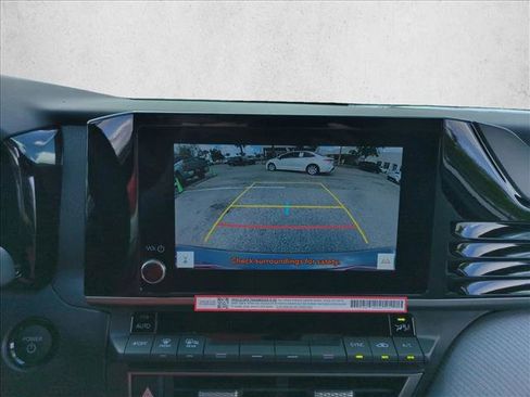 New 2026 Toyota Camry SE image 13