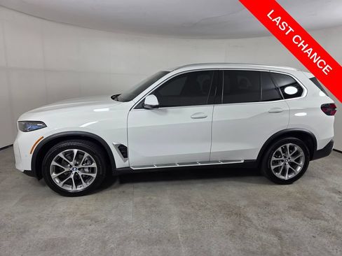 Used 2026 BMW X5 xDrive40i AWD/4WD image 7