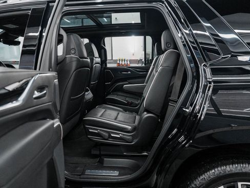 Used 2024 Cadillac Escalade Sport image 30