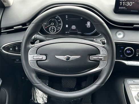 Used 2025 Genesis GV70 2.5T image 41